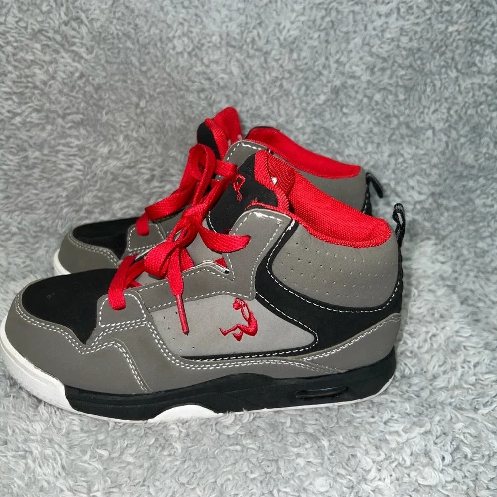 SHAQ Kids High-Top Sneakers - Gray and Red size‎ 4